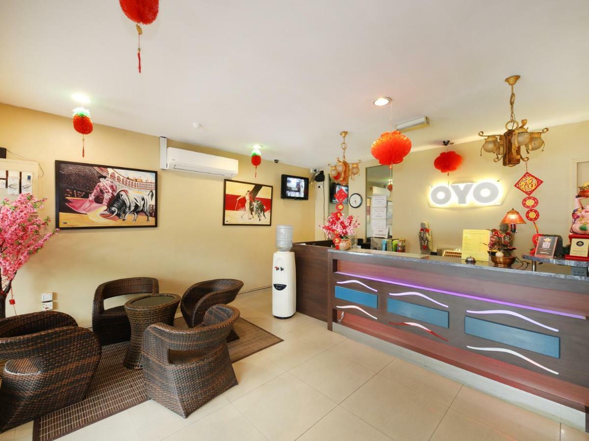 Oyo 434 Marbella Hotel Johor Bahru Exterior foto